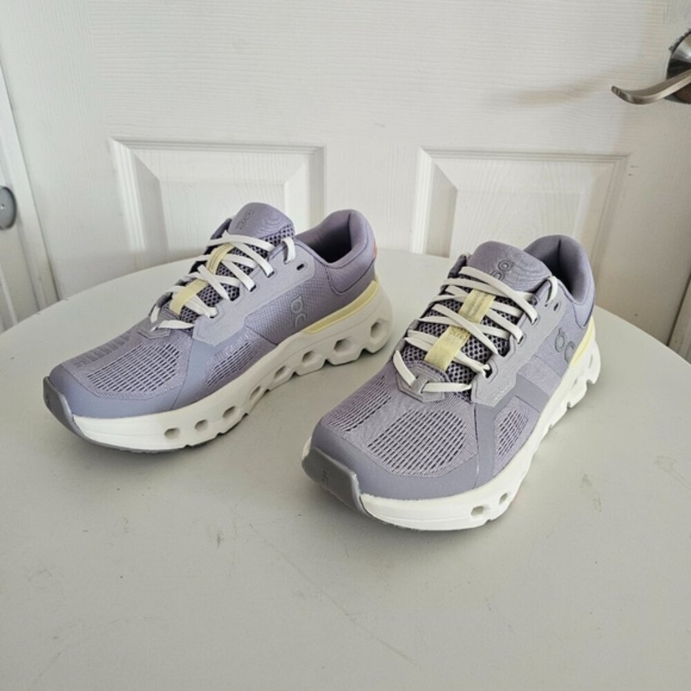 On Running Cloudrunner 2 Shoes - Picture 9 of 10
